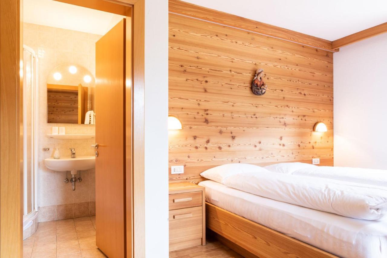 Bed and Breakfast Garni Juri Stern Exterior foto